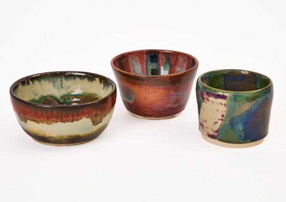 Pottery trio of bowls